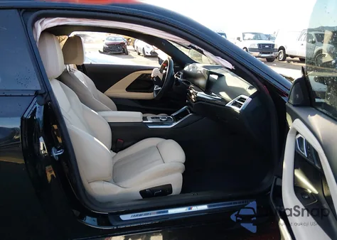 2025 BMW M240 I z USA, uszkodzony, nr VIN 3MW43CM08S8F13541